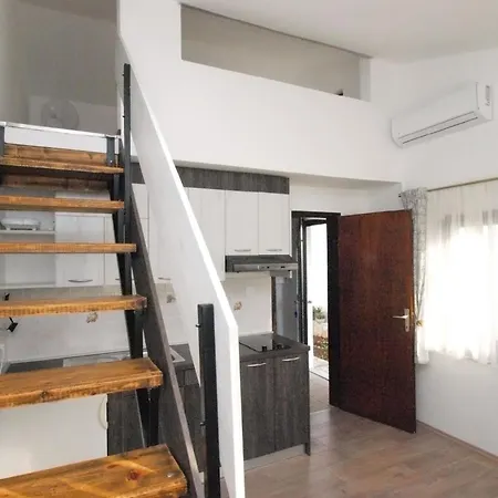 Für 4 Personen Ca 35 Qm In červar-porat, Istrien Istrische Riviera Apartment